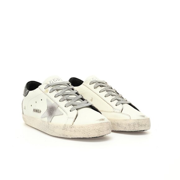 Golden Goose Unisex Black Heel Panel Low - Top Sneakers - Picture 6 of 8